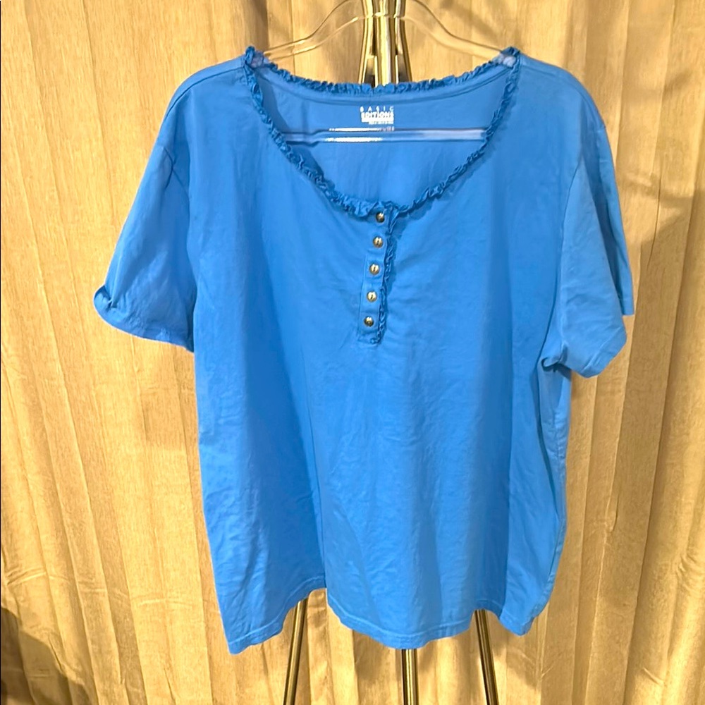 Basic Editions Blue Casual‎ shirt.